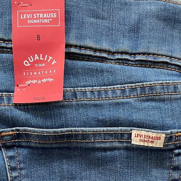 Levi Strauss Signature Shaping Perfect Pull on Jeans 8 - Picture 6 of 14